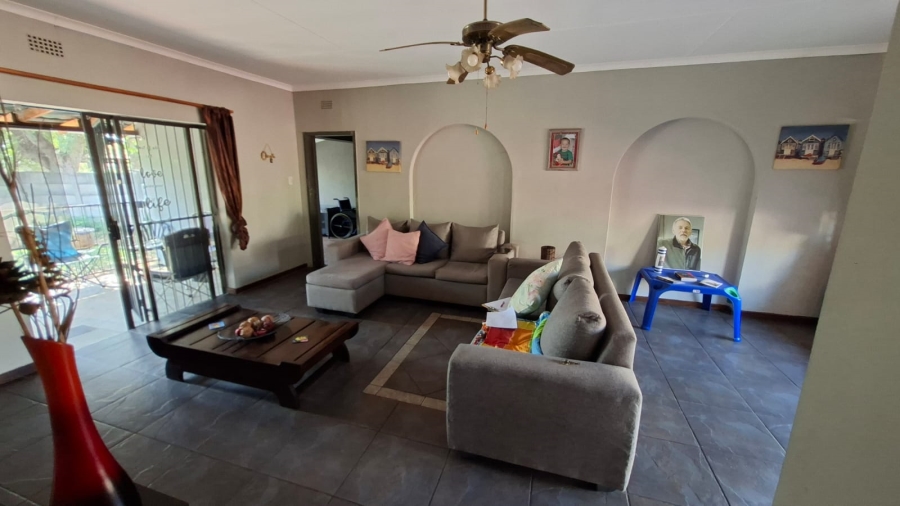 4 Bedroom Property for Sale in Bodorp North West